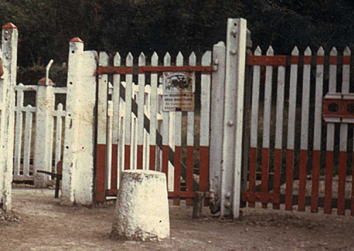 Les barrières du PN 289 en 1959
