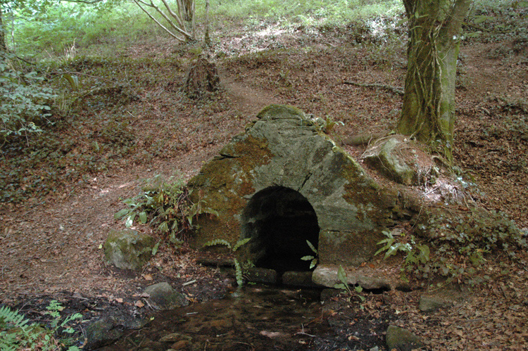 fontaine de Kerdanguy