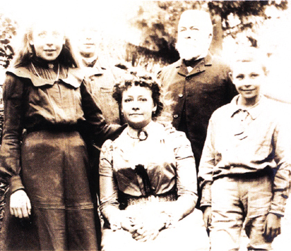 Léon-Guillaume Le Roux et sa famille