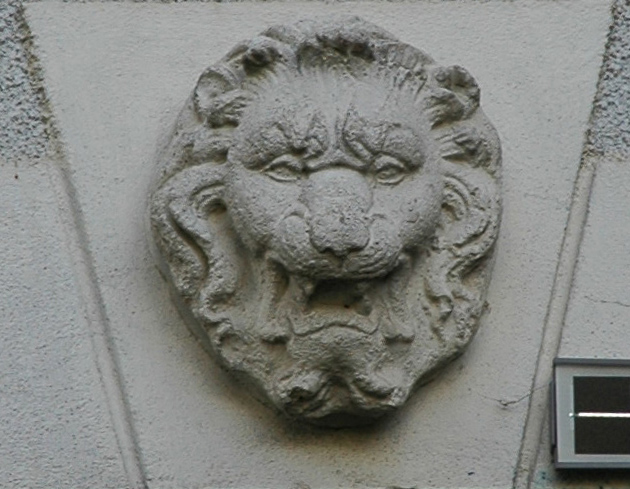 Maison de Sheila - tête de lion