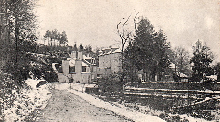 Milin-Eol - le moulin sous la neige