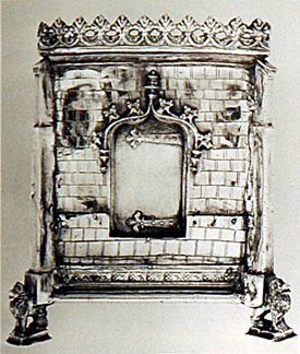 Reliquaire de Saint Yves - porte sur l'élévation antérieure