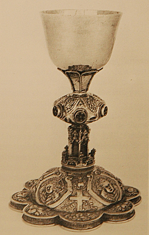 Calice de Guillaume Desboys à La Roche-Maurice