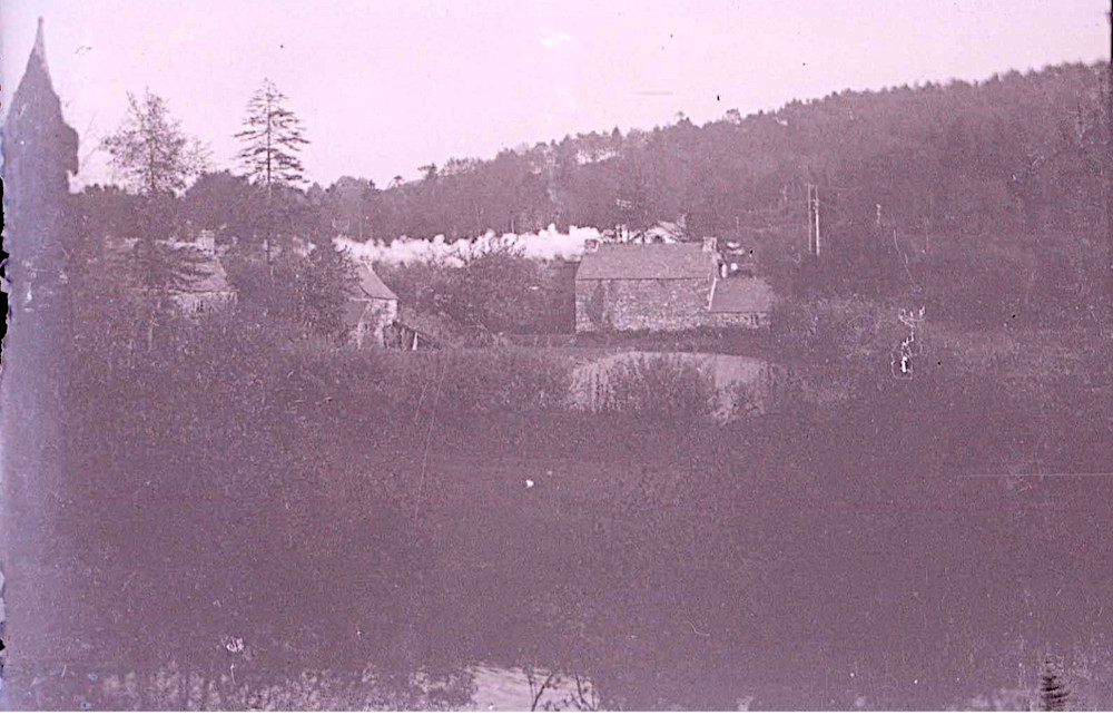 Bien avant 1948 - source Archives de Landerneau - Fonds Horellou-Troadec