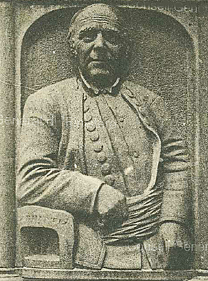 Tombe de François Louis Soubigou à Plouneventer