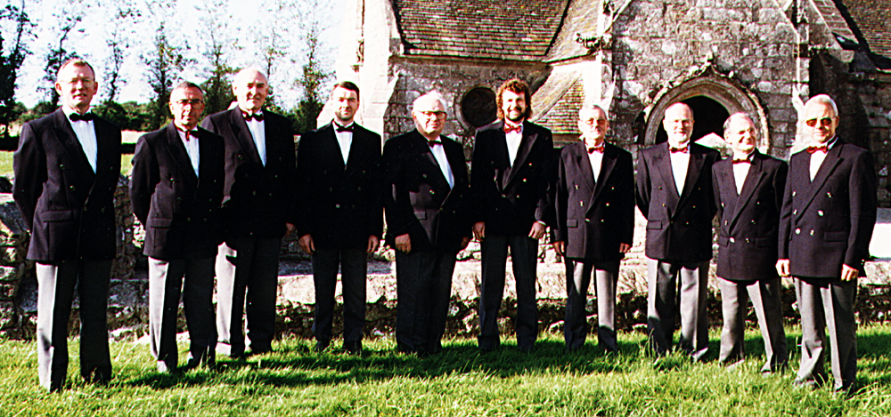 Le groupe le 5/7/1997 au Grouanec