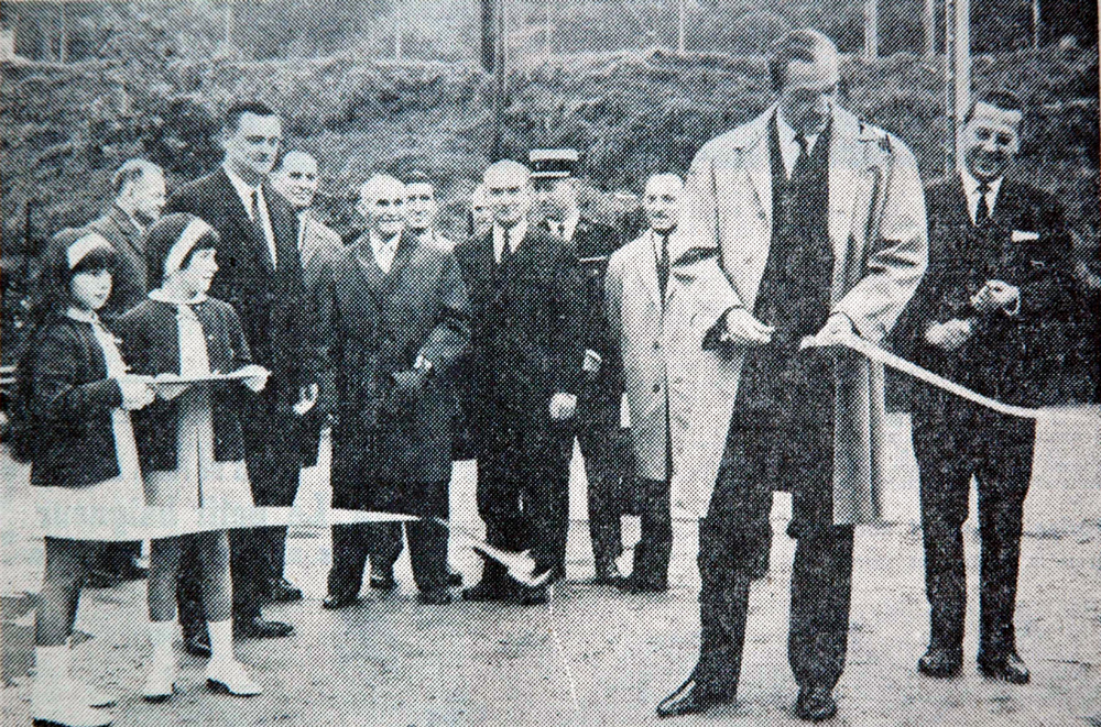 Inauguration du pont élargi de La Roche en 1968 Inauguration du pont élargi de La Roche en 1968